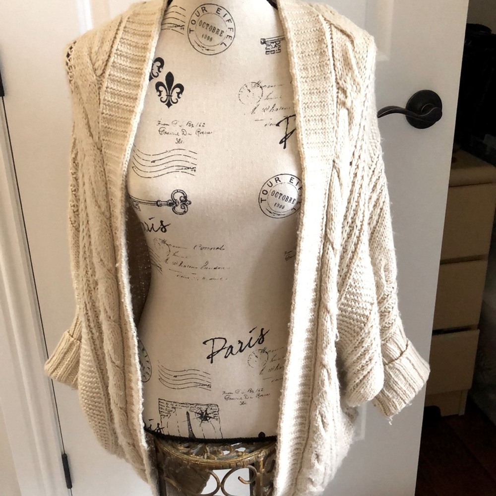 Dex Cream Open-Front Cable Cardigan